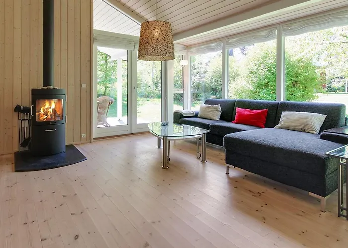 Follerich - 250m From The Sea By Interhome *